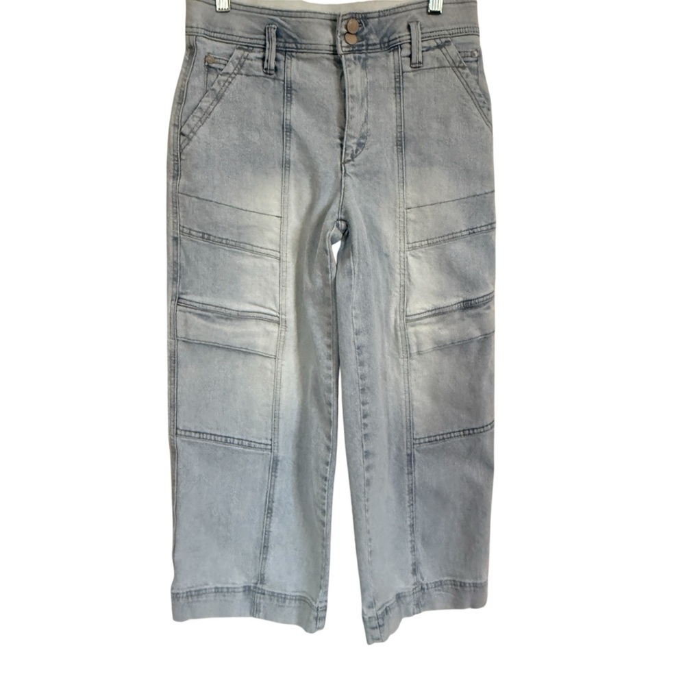 Democracy Luxe Touch Vintage Light Wash Skyrise Wide Leg Jeans Women’s Size 6